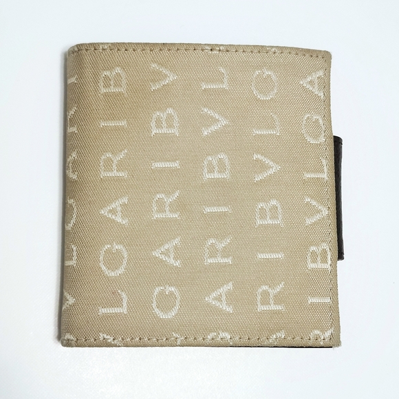 BVLGARI Logomania Bifold Wallet Authentic - Picture 16 of 16